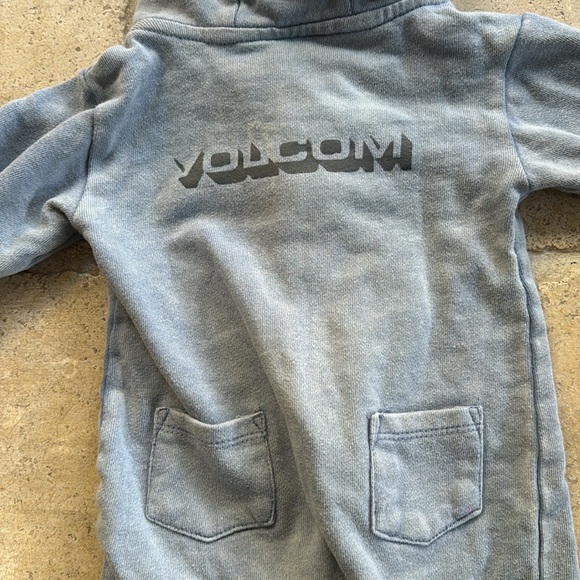 Volcom baby onesie 3-6 M - Picture 5 of 7
